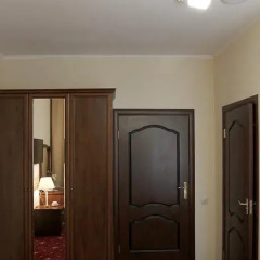 Гостиница Леонарт 3* Улучшенный номер с двуспальной кроватью фото 12