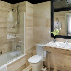 H10 Montcada Boutique Hotel 3* Номер категории Эконом с различными типами кроватей