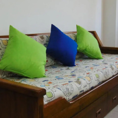 Апартаменты Low Cost Apartment комната для гостей фото 3