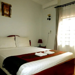 Отель Daunkeo Guesthouse комната для гостей фото 4