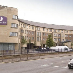 Отель Premier Inn Glasgow City Centre South Великобритания, Глазго - отзывы, цены и фото номеров - забронировать отель Premier Inn Glasgow City Centre South онлайн парковка
