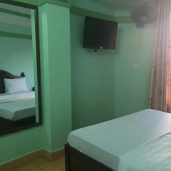 Nhan Hoa Hotel комната для гостей фото 3