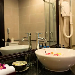 Отель Hoi An Beach Resort 4* Улучшенный номер с различными типами кроватей фото 2