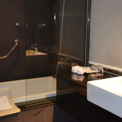 Отель Golden Tulip Mandison Suites 4* Номер Делюкс фото 8