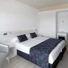 Java Hotel 4* Улучшенный номер с различными типами кроватей фото 3