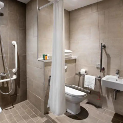 Отель Hilton Edinburgh Carlton 4* Номер Делюкс с разными типами кроватей фото 5