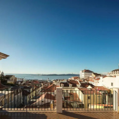 Отель Palácio Camões - Lisbon Serviced Apartments Португалия, Лиссабон - отзывы, цены и фото номеров - забронировать отель Palácio Camões - Lisbon Serviced Apartments онлайн пляж фото 2