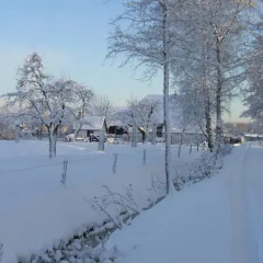 Отель Bed And Breakfast Rodenberg спортивное сооружение