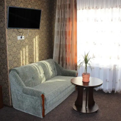 Golden Lion Hotel 3* Люкс с двуспальной кроватью фото 2