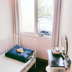 Отель Come On Guesthouse Myeongdong Стандартный номер с различными типами кроватей фото 5