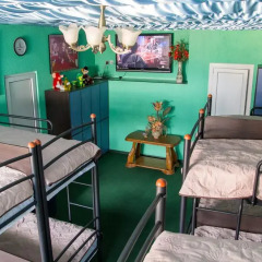 Monte-Kristo Hotel Кровать в общем номере с двухъярусной кроватью фото 4
