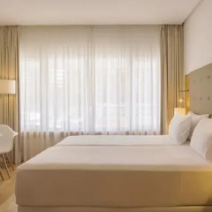 Отель NH Lisboa Campo Grande Стандартный номер с различными типами кроватей фото 4