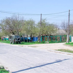 Гостиница Guest House Na Papanina Украина, Каменец-Подольский - отзывы, цены и фото номеров - забронировать гостиницу Guest House Na Papanina онлайн парковка