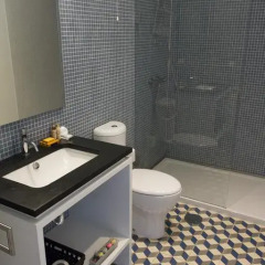 Отель YOURS GuestHouse Porto 4* Стандартный номер с двуспальной кроватью (общая ванная комната) фото 8