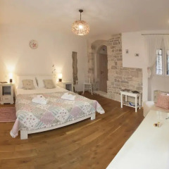 Отель Luxury Room Kokola комната для гостей фото 4