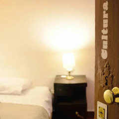 Отель Lisbon Story Guesthouse 3* Стандартный номер с двуспальной кроватью (общая ванная комната) фото 17