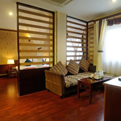 Hotel De Charme Saigon 3* Люкс с различными типами кроватей фото 6