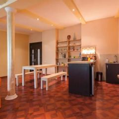 Отель Large loft on Paliashvili Street удобства в номере