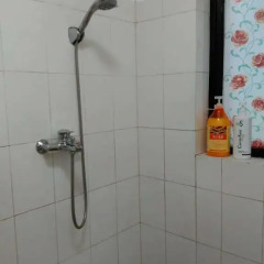 Отель Sunshine Hostel (Guangzhou East Railway Station) Китай, Гуанчжоу - отзывы, цены и фото номеров - забронировать отель Sunshine Hostel (Guangzhou East Railway Station) онлайн ванная фото 2