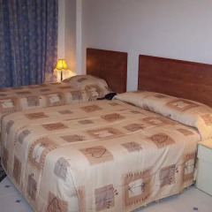 Middle East Hotel 2* Стандартный номер с двуспальной кроватью фото 2