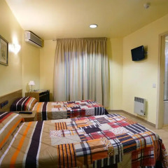 Hotel Esplugues 2* Стандартный номер с различными типами кроватей фото 3