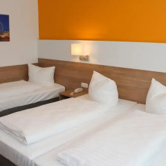 Hotel S16 комната для гостей фото 2