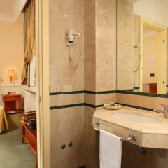 Hotel Delle Vittorie 3* Стандартный номер с двуспальной кроватью фото 8