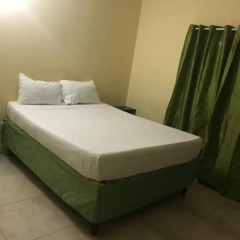 Отель Kingston Paradise Place Guesthouse Стандартный номер с различными типами кроватей фото 3