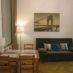 Отель Accommodo Boduena One Bedroom Apartment Польша, Варшава - отзывы, цены и фото номеров - забронировать отель Accommodo Boduena One Bedroom Apartment онлайн комната для гостей фото 5