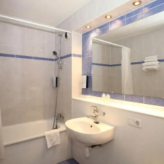 Отель Campanile Barcelona 3* Стандартный номер с различными типами кроватей фото 2