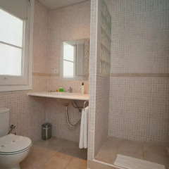 Отель Hostal Martinval Номер категории Эконом с различными типами кроватей фото 2