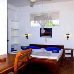 Отель International Beach Hotel & Restaurant Шри-Ланка, Хиккадува - отзывы, цены и фото номеров - забронировать отель International Beach Hotel & Restaurant онлайн комната для гостей