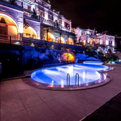 Cappadocia Cave Resort&Spa Турция, Учисар - отзывы, цены и фото номеров - забронировать отель Cappadocia Cave Resort&Spa онлайн бассейн фото 2