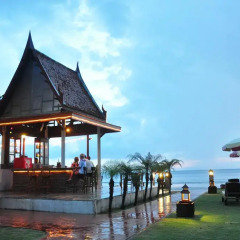 Отель Royal Lanta Resort & Spa пляж