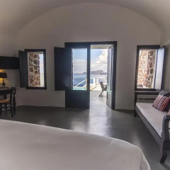 Отель Ambassador Santorini Luxury Villas & Suites 5* Улучшенный номер с различными типами кроватей фото 5