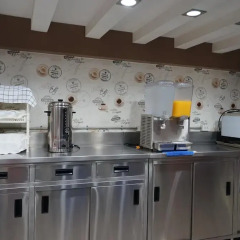 Отель Banglumpoo Place в номере