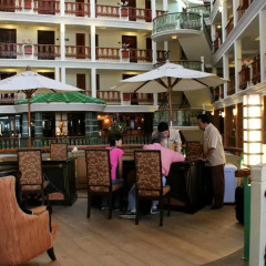 Отель Pride Beach Resort гостиничный бар