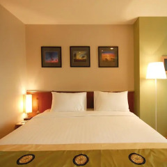 Отель Bangkok Loft Inn 4* Улучшенный номер