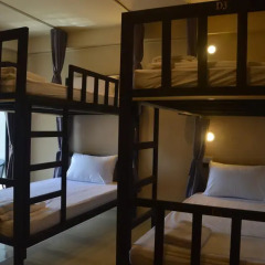 Chang Hostel Кровать в мужском общем номере с двухъярусной кроватью фото 5