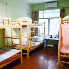 Blacksmith Hostel Кровать в мужском общем номере с двухъярусной кроватью фото 4