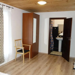 Гостиница Diana Guest House Стандартный номер разные типы кроватей фото 20