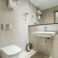 Отель Hostal Castilla II Puerta del Sol Апартаменты с различными типами кроватей фото 10