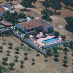 Отель Casa Monte dos Amigos бассейн