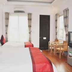 Hanoi Downtown Hotel 2* Люкс с различными типами кроватей