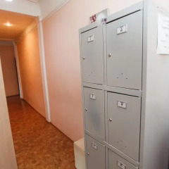 Leningradskaya 63 Hostel сейф в номере