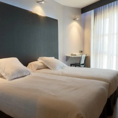 Hotel Chiqui 3* Стандартный семейный номер разные типы кроватей фото 6