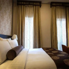 Albert Court Village Hotel by Far East Hospitality 4* Люкс с различными типами кроватей фото 5