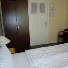 Hotel-pension Austriana 2* Номер с общей ванной комнатой фото 11