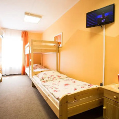 Moon Hostel Кровать в общем номере с двухъярусной кроватью фото 2