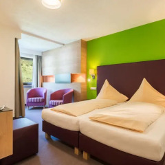 Отель ERHART 4* Стандартный номер фото 4